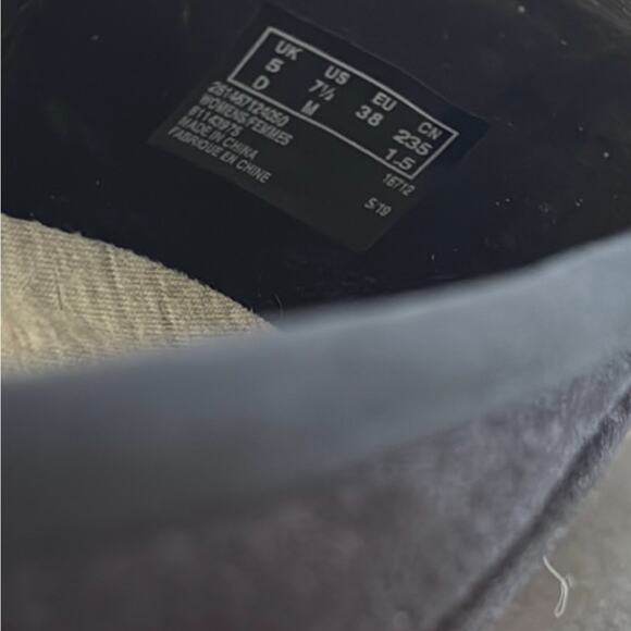 Cloudsteppers by Clarks Womens 7.5 Mary Jane Style With Strap Casual Office - Picture 6 of 7